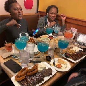 Meet your Posher, Natisha